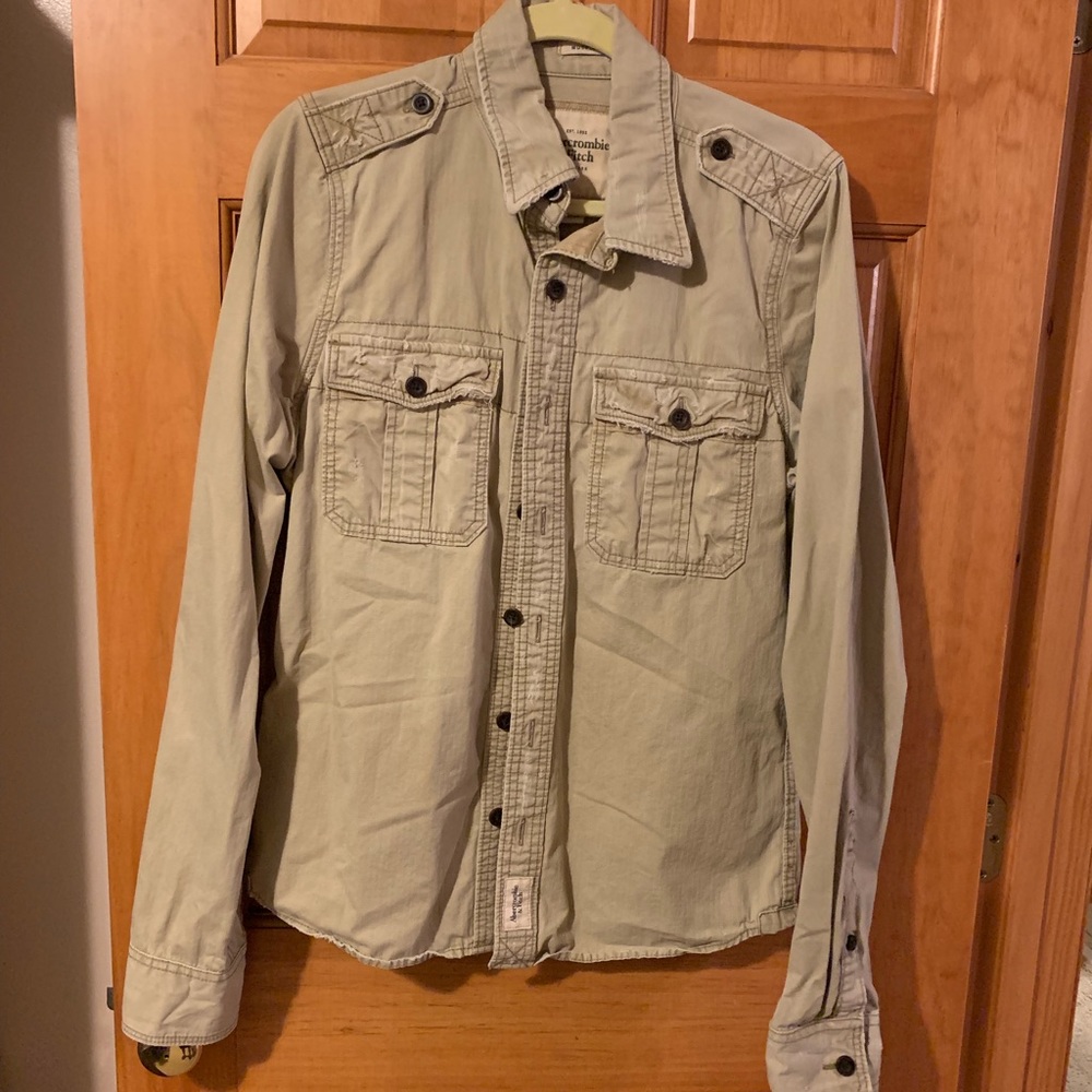 Abercrombie & Fitch Button Up